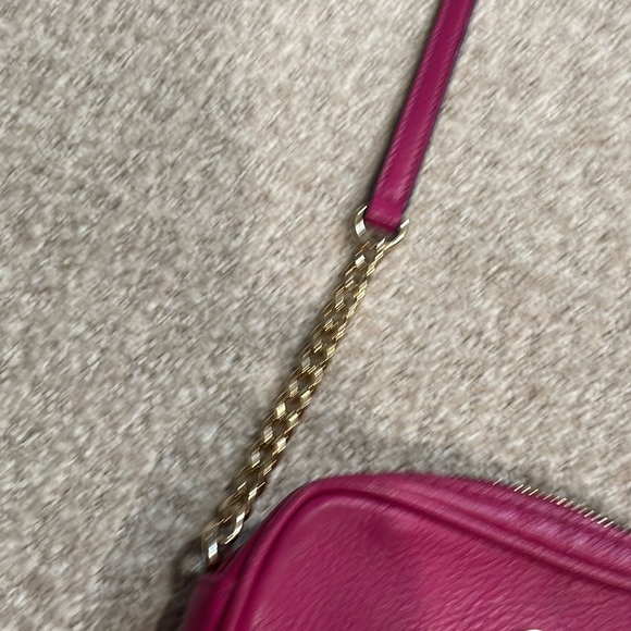 Michael Kors cross body, - Picture 4 of 7